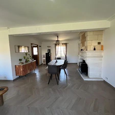 4-bedroom House Le Mans 펜션